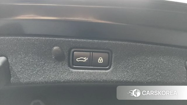 Hyundai The New Grandeur IG id 4604001 из Кореи 10