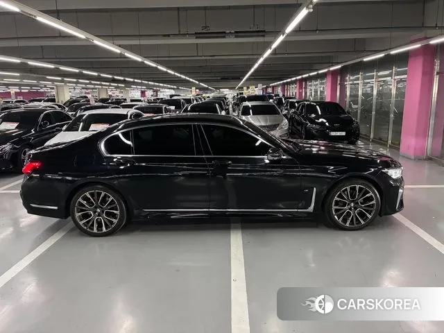 BMW 7 Series (G11) id 3519739 из Кореи 10