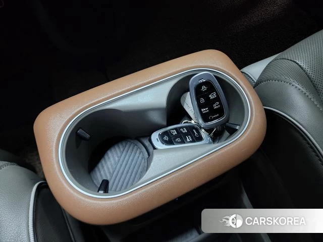 Hyundai Ionic 5 id 4367641 из Кореи 10