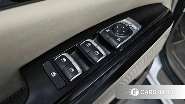 Kia Carnival 4th generation id 4632388 из Кореи 10