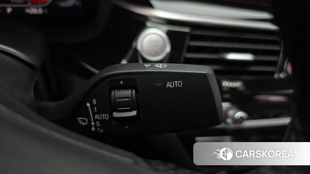 BMW 5 Series (G30) id 4750166 из Кореи 10