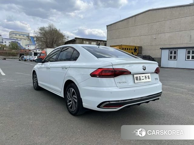 Volkswagen Bora id 4263239 из Китая 10