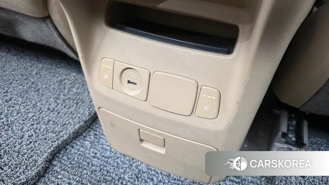 Kia The New Carnival id 4568425 из Кореи 10