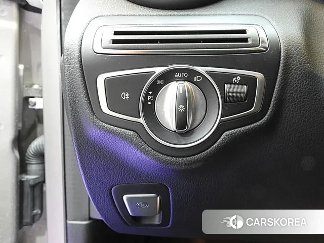 Mercedes-Benz C-Class W205 id 3459956 из Кореи 10