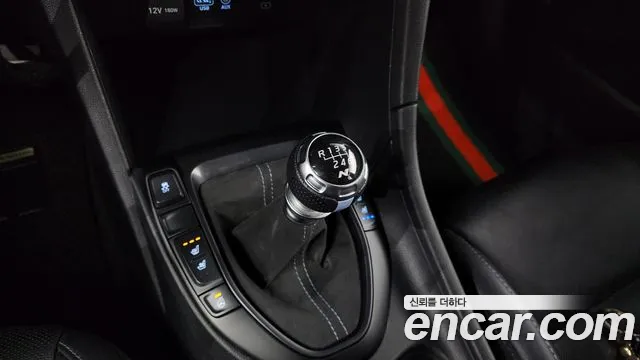 Hyundai Veloster (JS) id 2557057 из Кореи 10