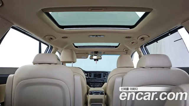 Kia The New Carnival id 2456975 из Кореи 10