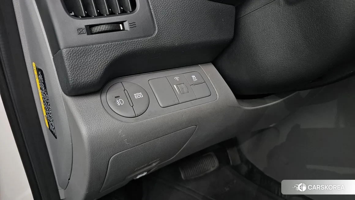 Hyundai The New Grand Starex id 2068787 из Кореи 10