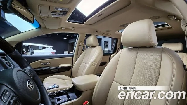 Kia The New Carnival id 2860621 из Кореи 10