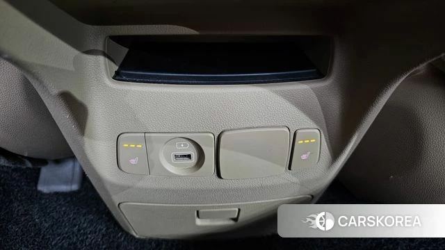 Kia The New Carnival id 4482973 из Кореи 10