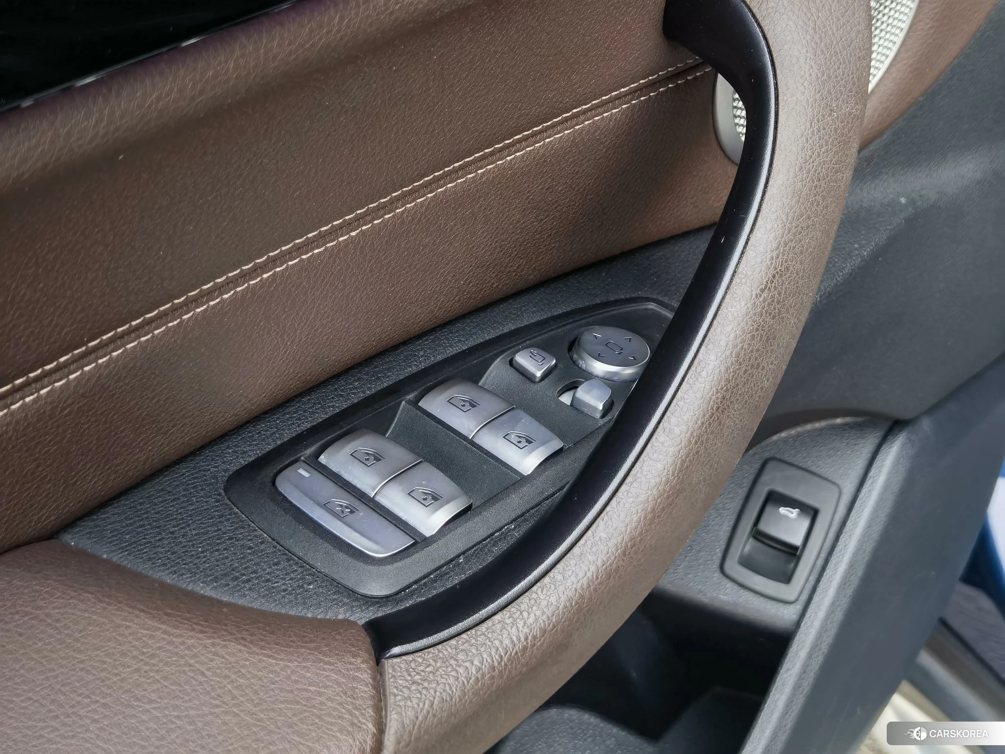 BMW X1 id 4486151 из Китая 10