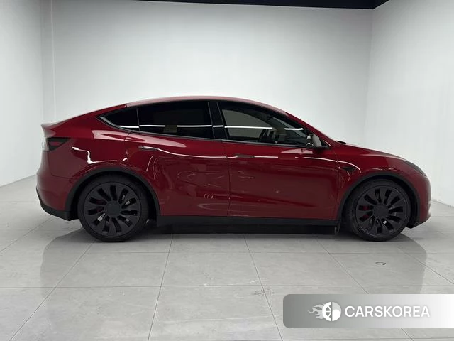 Tesla Model Y id 4210831 из Китая 10