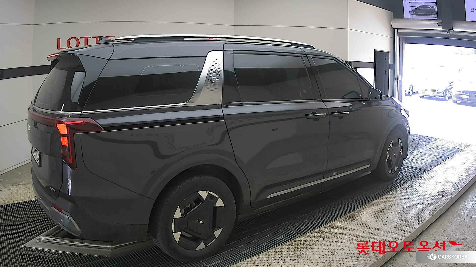 Kia Carnival Hybrid id 4289518 из Кореи 10