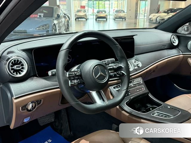 Mercedes-Benz E-class id 4274252 из Китая 10