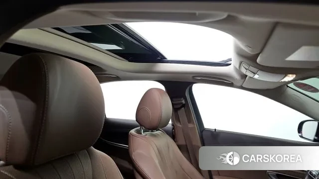 Mercedes-Benz E-Class W213 id 3059854 из Кореи 10