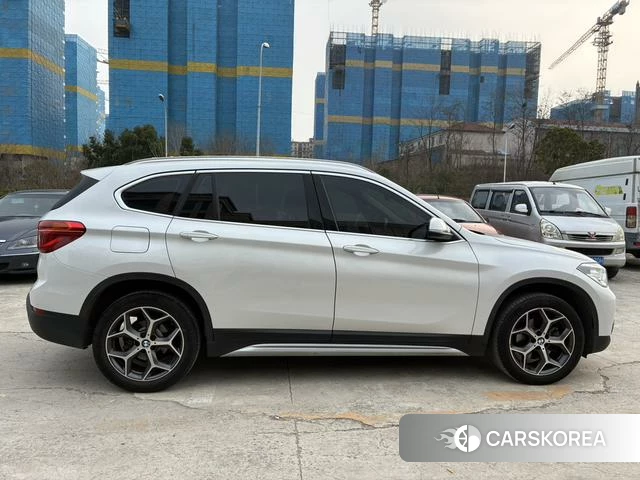 BMW X1 id 3901955 из Китая 10