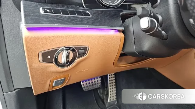 Mercedes-Benz E-Class W213 id 3742601 из Кореи 10