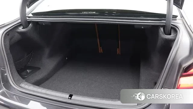 BMW 5 Series (G30) id 3499154 из Кореи 10