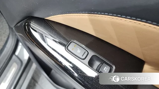 Kia K7 Premier Hybrid id 3655791 из Кореи 10