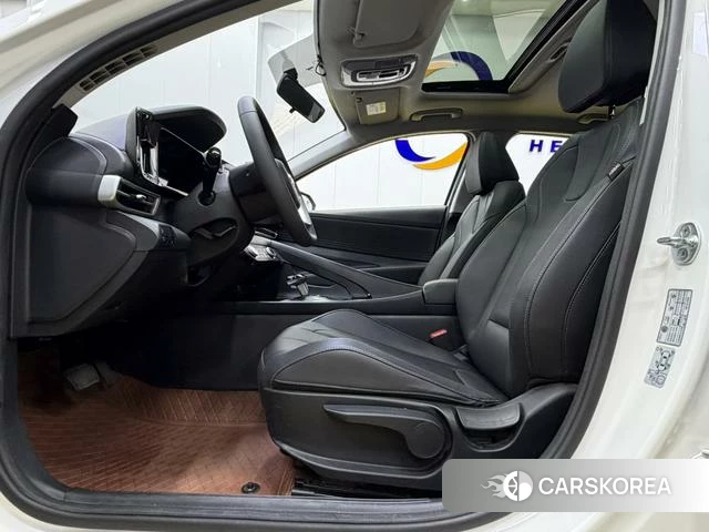 Hyundai Elantra id 4207705 из Китая 10