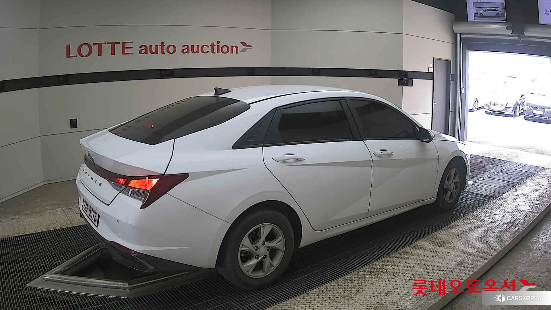 Hyundai Avante id 4289406 из Кореи 10