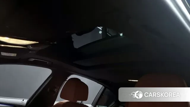 BMW 5 Series (G30) id 3394550 из Кореи 10