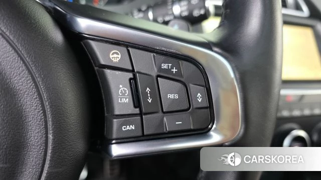 Jaguar E-PACE id 4895512 из Кореи 10