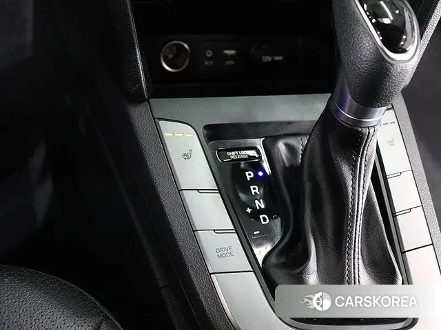 Hyundai Avante AD id 3570811 из Кореи 10