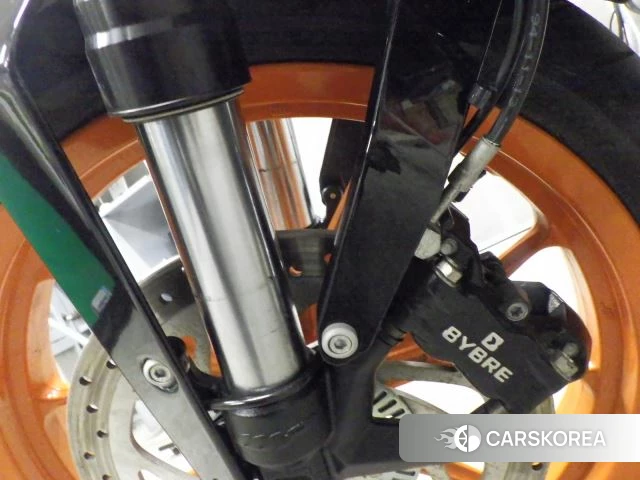 KTM 390 DUKE id 3939647 из Японии 10