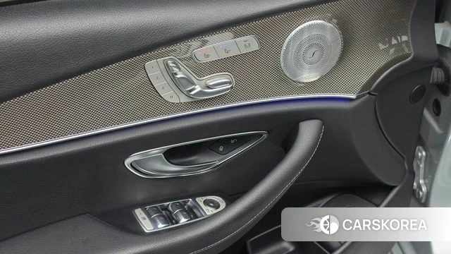 Mercedes-Benz E-Class W213 id 4581233 из Кореи 10