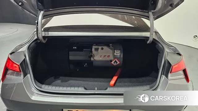 Hyundai Avante (CN7) id 3561536 из Кореи 10