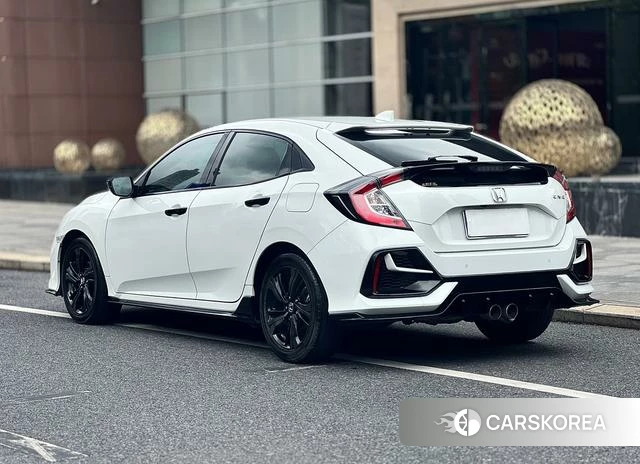 Honda Civic id 4333635 из Китая 10