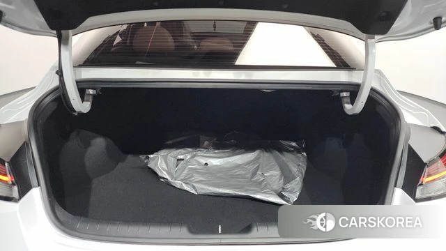 Hyundai The New Avante (CN7) id 3805496 из Кореи 10