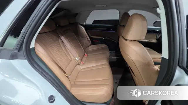 Hyundai Grandeur (GN7) id 3262101 из Кореи 10