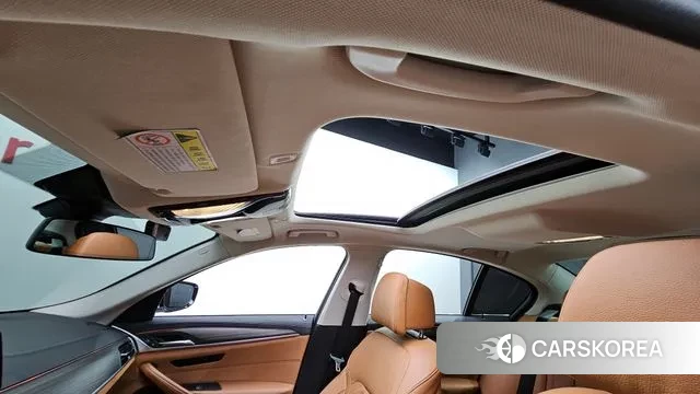 BMW 5 Series (G30) id 3656216 из Кореи 10