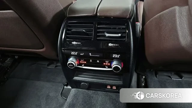 BMW 5 Series (G30) id 3478127 из Кореи 10