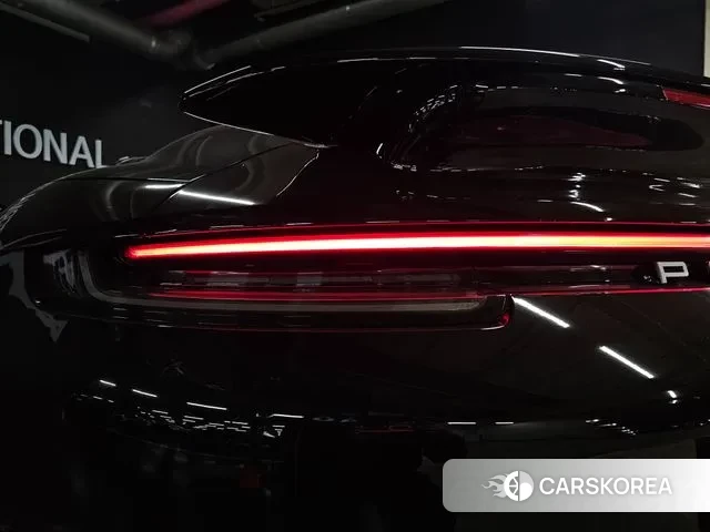 Porsche 911(992) id 3417038 из Кореи 10