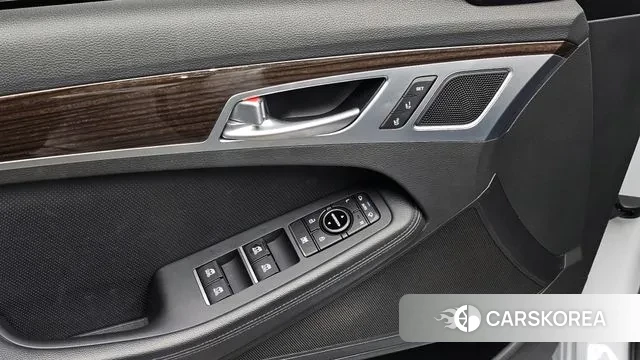 Genesis G80 id 3547392 из Кореи 10