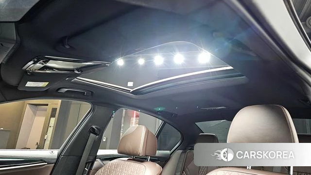 BMW 5 Series (G30) id 3800173 из Кореи 10