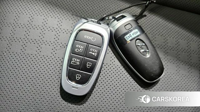 Hyundai Ionic 5 id 4442561 из Кореи 10