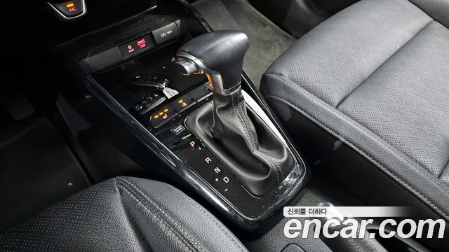 Kia Stonic id 2689718 из Кореи 10