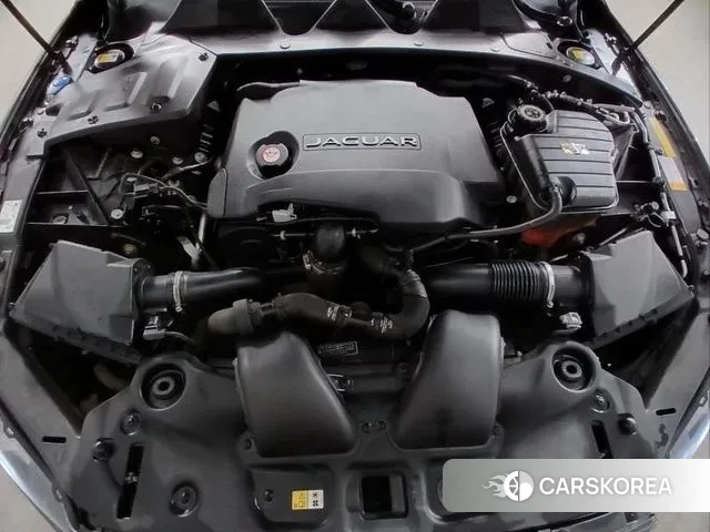 Jaguar All New XJ id 3449295 из Кореи 10