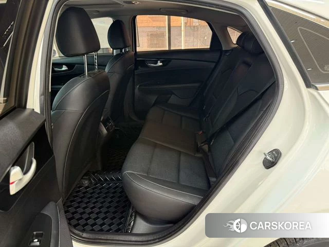 Kia K3 id 4263000 из Китая 10