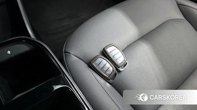 Hyundai The New Ionic Electric id 3469613 из Кореи 10