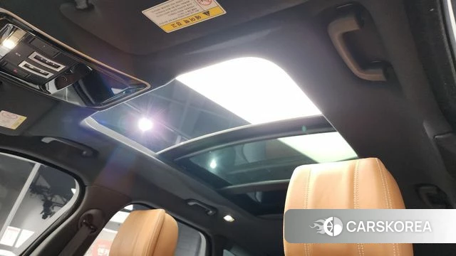 Land Rover Range Rover Velar id 3801631 из Кореи 10