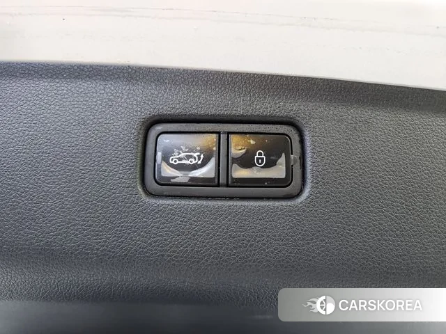 Genesis GV70 id 3360254 из Кореи 10