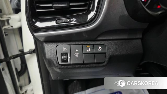 Kia Stonic id 4351244 из Кореи 10