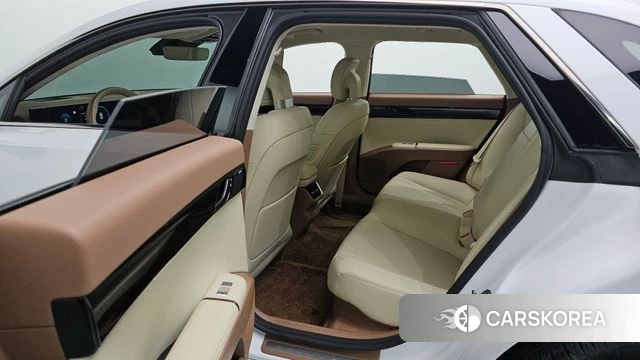 Hyundai Grandeur Hybrid (GN7) id 4400679 из Кореи 10