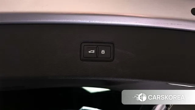 Audi Q7 (4M) id 3044555 из Кореи 10