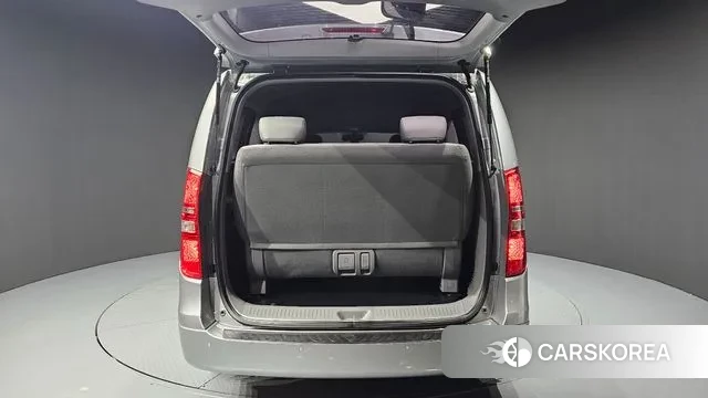 Hyundai The New Grand Starex id 3374463 из Кореи 10