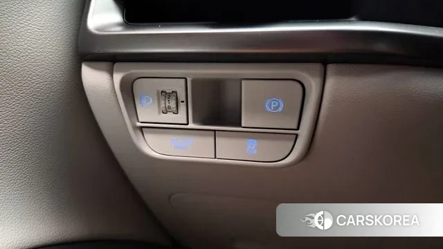 Hyundai Grandeur (GN7) id 3201260 из Кореи 10